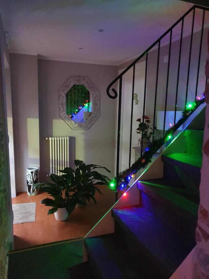 Bed and Breakfast Lo Scarabeo Casale di Pari Экстерьер фото